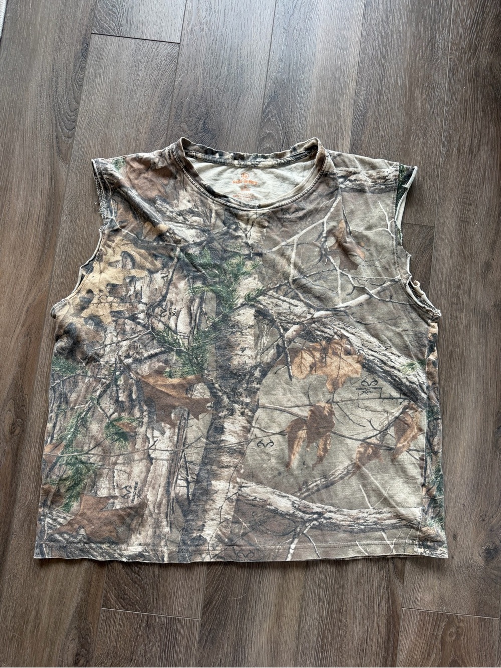 Realtree Camo Sleeveless Tank Top - Brown & Green